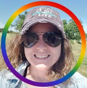 Meet your Posher, Kara